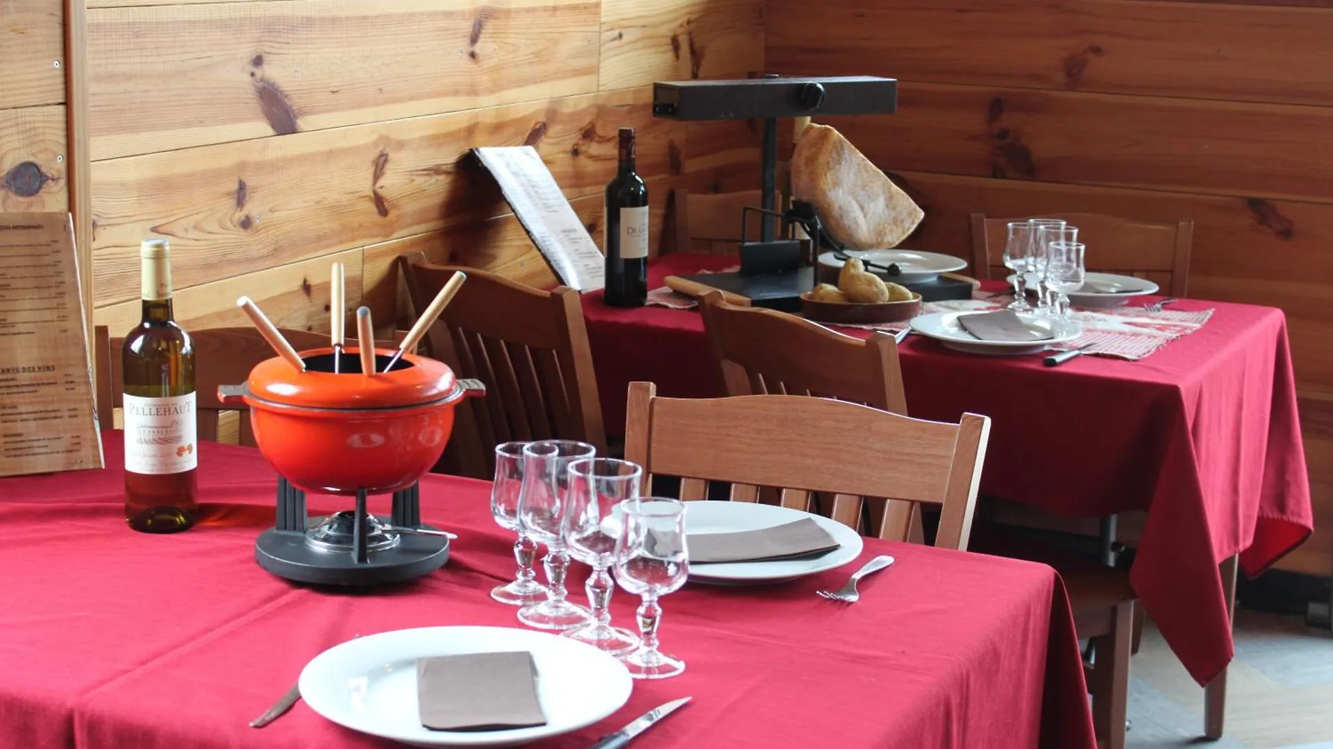 Hotel O Chalet 1700 Chalet Ffs Saint-Lary-Soulan