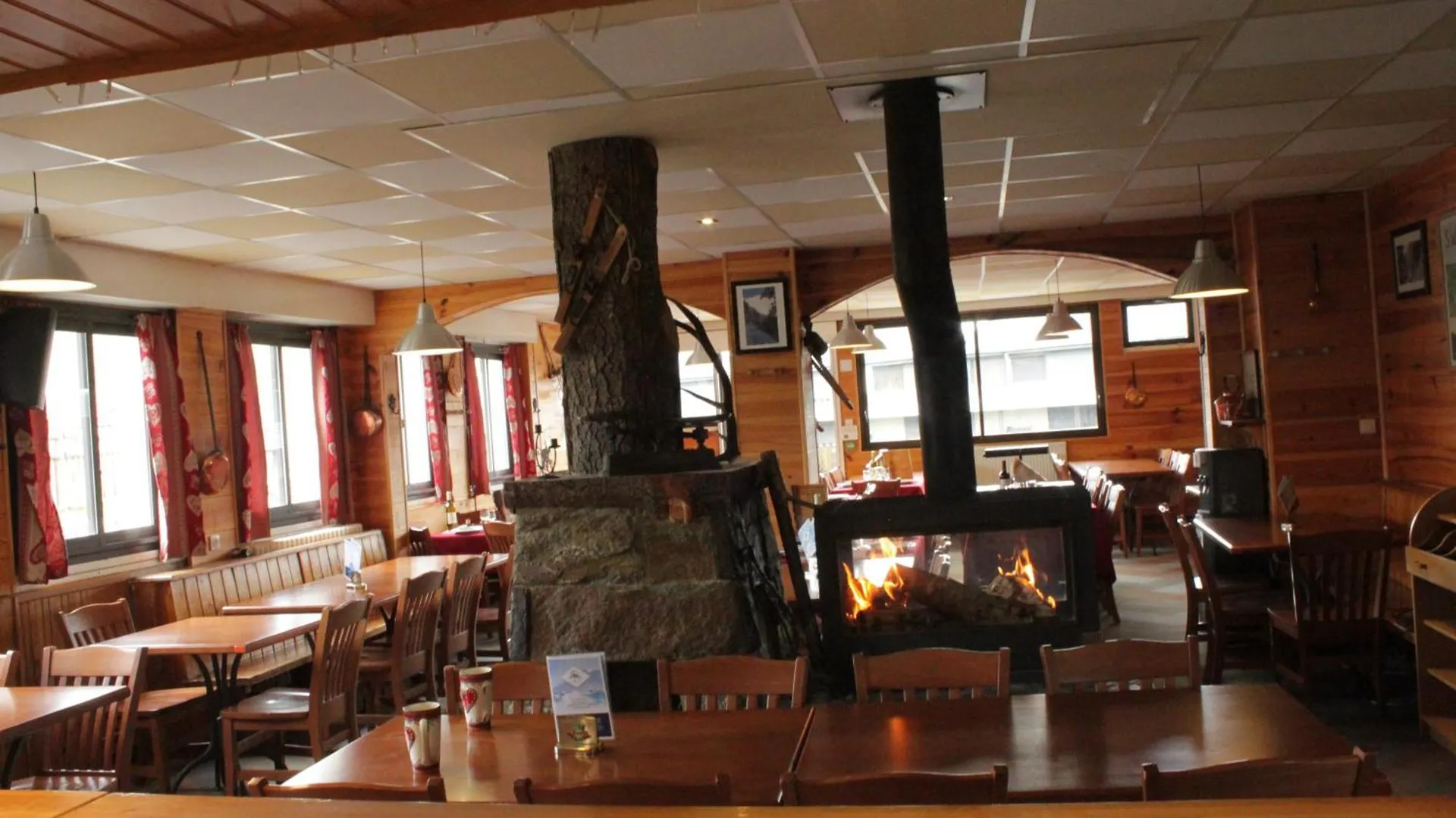 O Chalet 1700 Chalet Ffs Saint-Lary-Soulan Hotel
